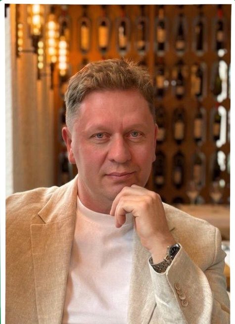 Сергей Тодер — автор книги
